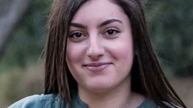 Η Karina Ariev, 20 ετών