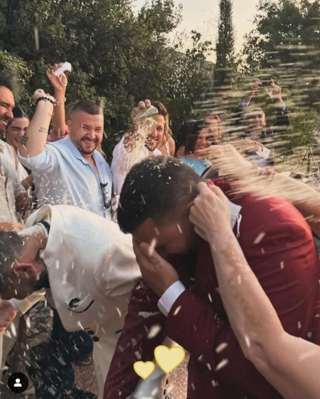 γαμος