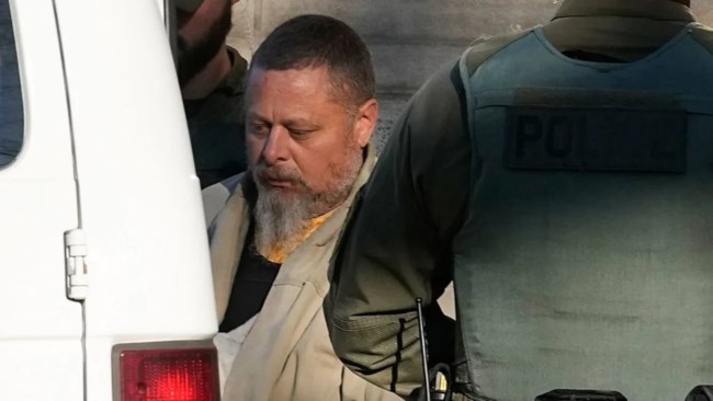 Οργή για τον δολοφόνο των κοριτσιών στην Ιντιάνα: Ανέκφραστος άκουσε την καταδίκη του - Πώς τον "έκαψε" ένας συνταξιούχος