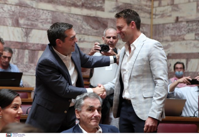 Σκληρή απάντηση Κασσελάκη σε Τσίπρα: Χειρότερα τα αγγλικά της Μπέτυς από του Αλέξη - Ομοφοβικός