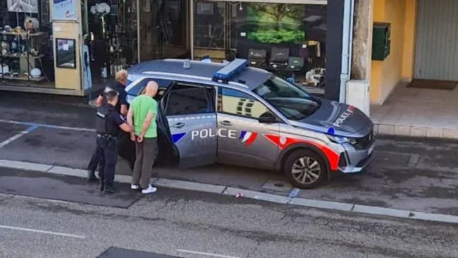 Σοκ στη Γαλλία: Γερμανός κρατούσε επί 12 χρόνια αιχμάλωτη τη γυναίκα του - Βρέθηκε γυμνή με ξυρισμένο το κεφάλι