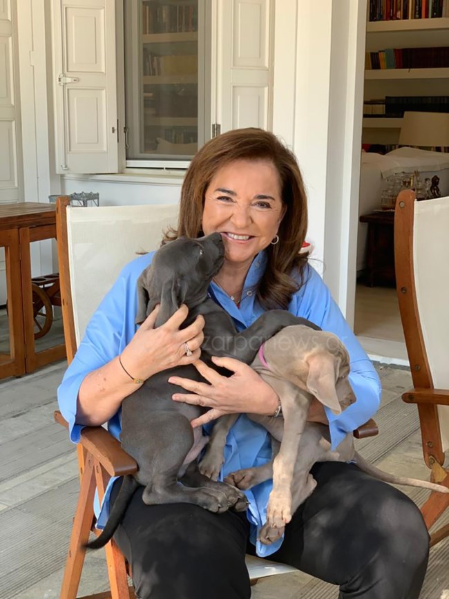 Η Ντόρα Μπακογιάννη περιγράφει πώς περνά τις ημέρες της καραντίνας