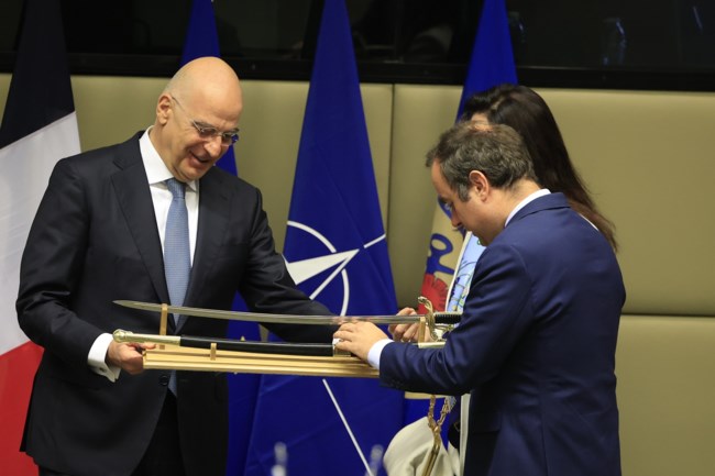ΔΕΝΔΙΑΣ ΛΕΚΟΡΝΙ