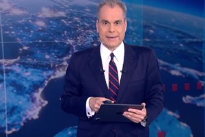 Στο νοσοκομείο με συμπτώματα πνευμονίας ο Νίκος Στραβελάκης - Νοσεί από κορονοϊό