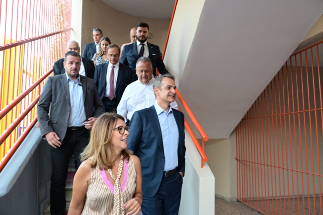 ΜΗΤΣΟΤΑΚΗΣ ΑΓΙΑΣΜΟΣ ΣΧΟΛΕΙΟ