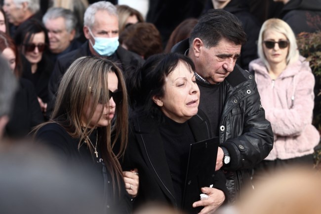 κηδεια τρικαλα κατσαρου