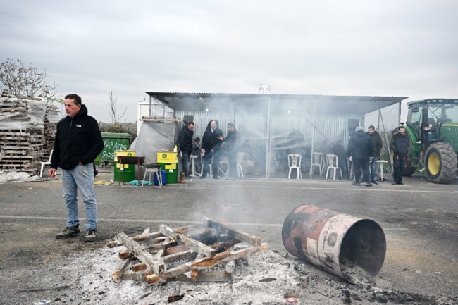 ΜΠΛΟΚΑ ΑΓΡΟΤΕΣ