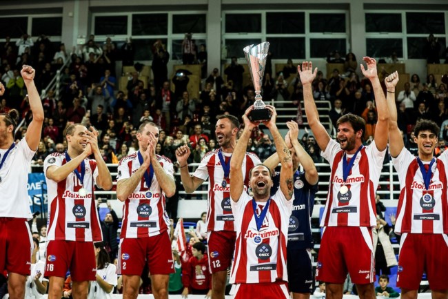 Ολυμπιακός: Κατέκτησε το League Cup με εμφατική εμφάνιση επί του ΠΑΟΚ- MVP o Τζούριτς [εικόνες-βίντεο]