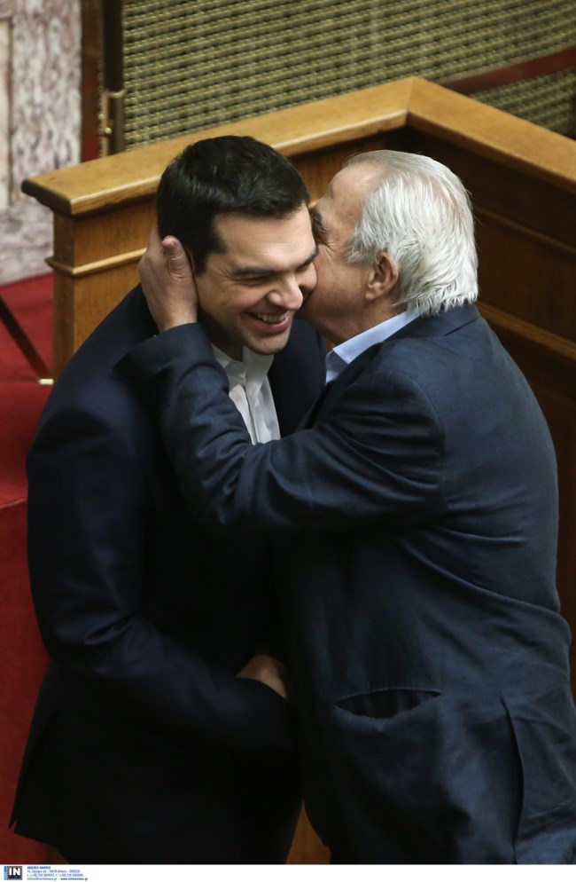 ΤΣΙΠΡΑΣ ΦΛΑΜΠΟΥΡΑΡΗΣ