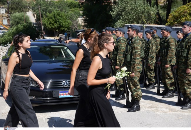 κηδεια σμηναγου χανια