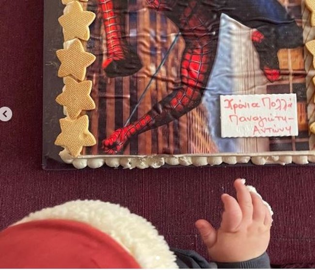 Τζένη Μπαλατσινού: Φωτογραφίζει τον Κικίλια με τον γιο τους στο χειμερινό τοπίο [εικόνα]