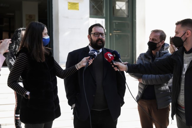 δικηγορος