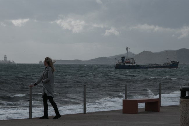 Καιρός: Eπικαιροποίηση του έκτακτου δελτίου - Πτώση της θερμοκρασίας και πάνω από 8 μποφόρ από το απόγευμα - Πού θα βρέξει