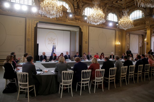 Γαλλία: Δύσκολη η αυτοδυναμία Μακρόν στις βουλευτικές εκλογές - Τι δείχνουν οι τελευταίες δημοσκοπήσεις