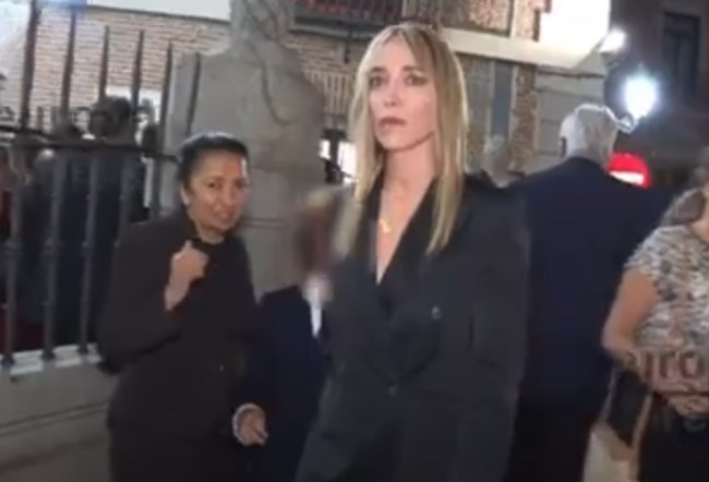 Νάντια