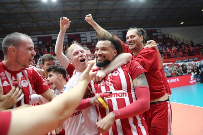 Πρωταθλητής Ελλάδας ο Ολυμπιακός στο βόλεϊ με 3-1 επί του Παναθηναϊκού - Σήκωσε το 32ο