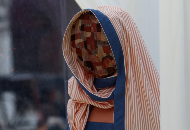 Βρυξέλλες: Η "συμπεριληπτική" φάτνη χωρίς φύλα προκαλεί έριδες - "Προσβάλλει τις παραδόσεις" [εικόνες]