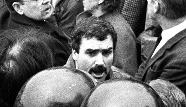 ΒΡΕΤΑΝΙΑ ΔΙΠΛΟΣ ΠΡΑΚΤΟΡΑΣ STAKEKNIFE