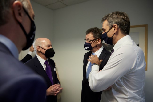 Μητσοτάκης - Μπουρλά