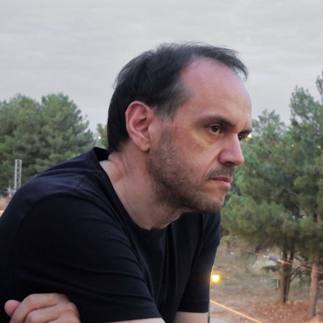Πέθανε ο συνθέτης Νίκος Καλαντζάκος – Το συγκινητικό αντίο του Διονύση Τσακνή [εικόνες]