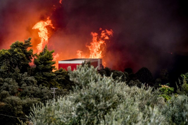 Διακοπή κυκλοφορίας μεταξύ των κόμβων Οβρυάς και Κάτω Αχαΐας- Κλειστή και η Παλαιά Εθνική
