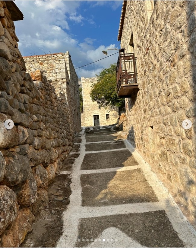 Έλενα Ράπτη