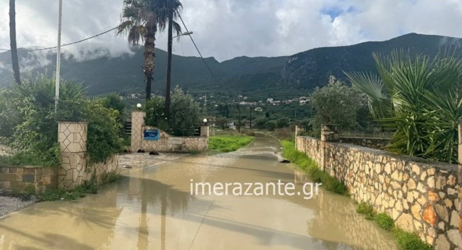 Σαρώνει η κακοκαιρία Byron: Πλημμύρες σε Ρόδο, Ζάκυνθο και Κρήτη - 112 για Μάνη, Ευρώτα και Πιερία