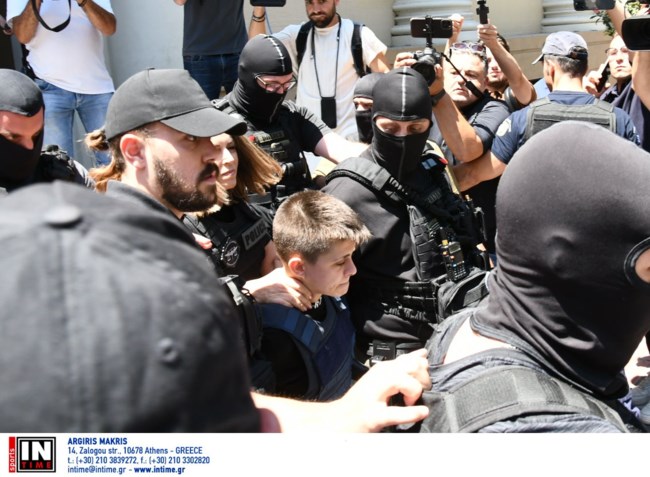 μουρτζουκου