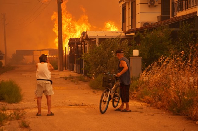 φωτια σμυρνη