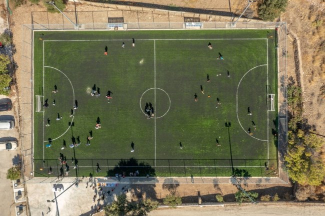 ΓΗΠΕΔΟ ΠΟΔΟΣΦΑΙΡΟΥ ΤΡΥΠΗΤΗ ΜΗΛΟΥ