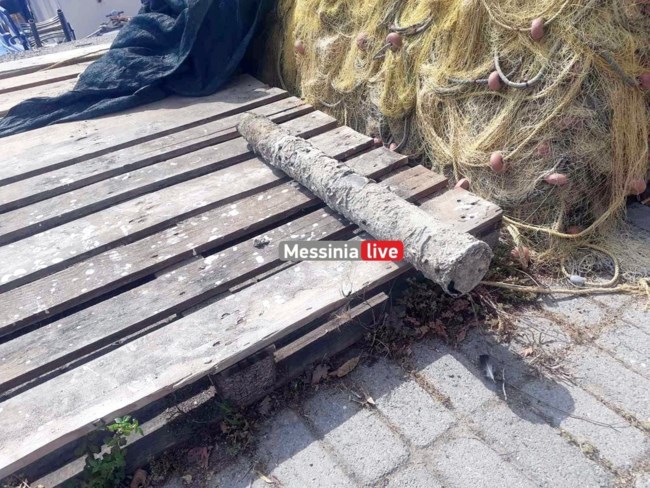 Καλαμάτα: Οβίδα 80 εκατοστών του Β’ Παγκοσμίου Πολέμου εντοπίστηκε στον βυθό