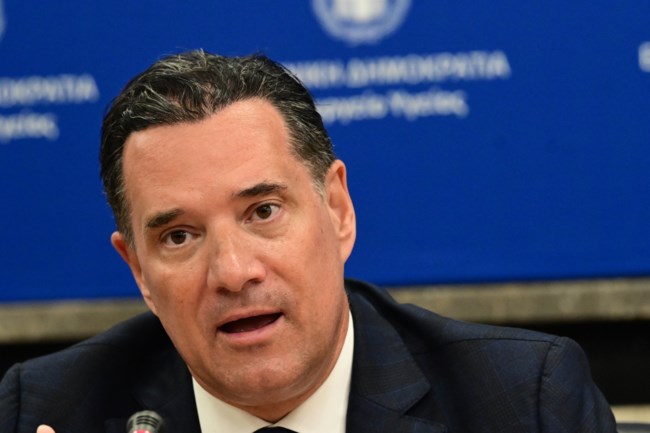 ΣΥΝΕΝΤΕΥΞΗ ΤΥΠΟΥ ΑΛΚΟΟΛ ΚΑΠΝΙΚΑ ΑΝΗΛΙΚΟΙ