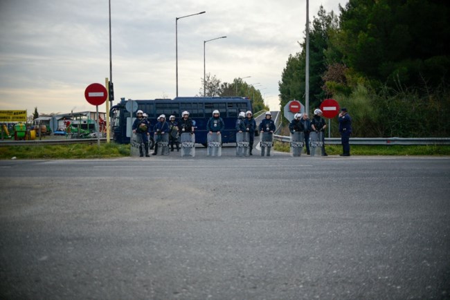 Μπλόκα αγρότες