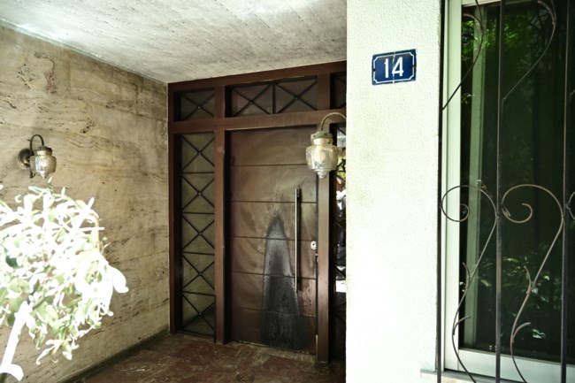 Πρώτη αντίδραση Παπαδημητρίου μετά την εμπρηστική επίθεση: "Τα κέντρα εξουσίας να ξέρουν ότι δεν θα λυγίσω, δεν θα φοβηθώ ποτέ"