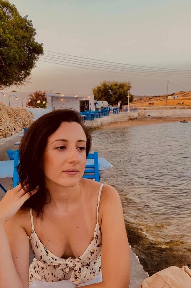 Παντρεύεται η κόρη του Δημήτρη Καμπουράκη: Η αναγγελία του γάμου της