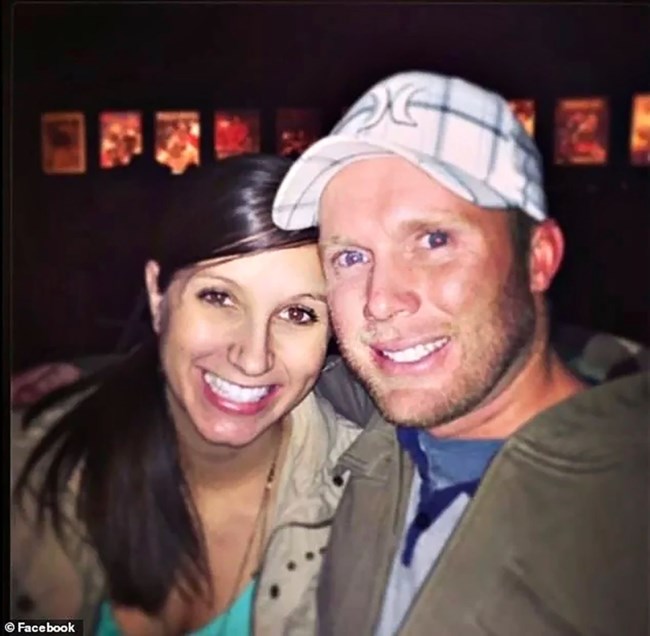 ΚΟΥΡΙ ΡΙΤΣΙΝΣ