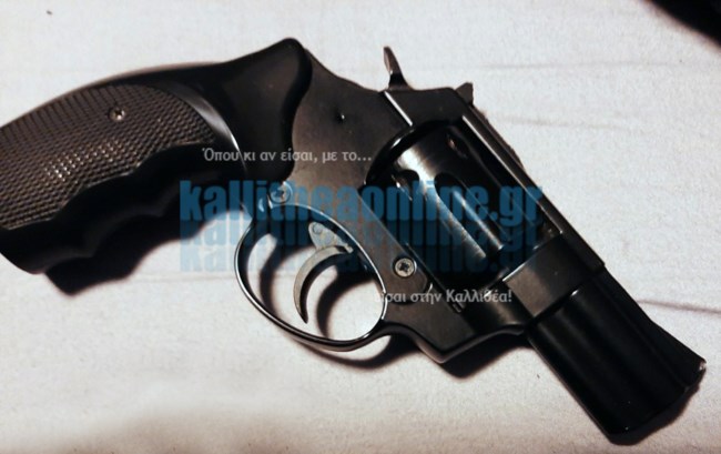 Νεκρός με σφαίρα στο κεφάλι 33χρονος στην Καλλιθέα - Και η Αντιτρομοκρατική στο σημείο