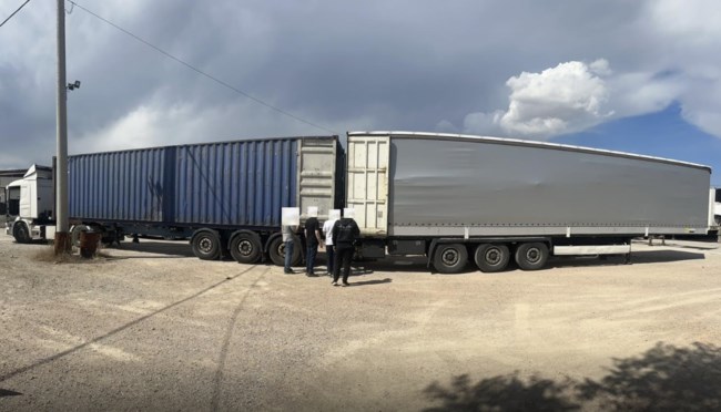 Λαθραία τσιγάρα