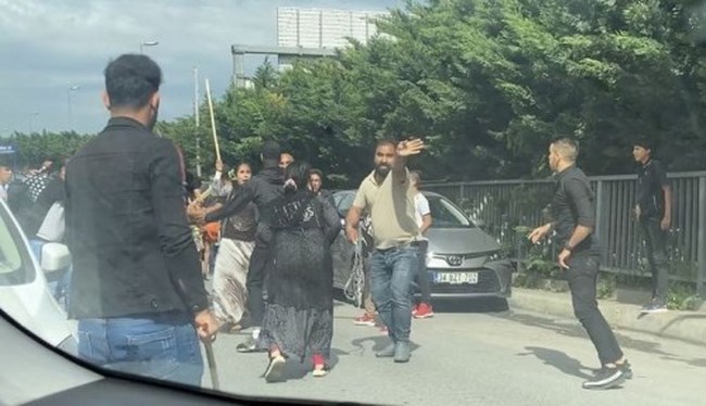 Τουρκία: Πυροβολισμοί, μαχαιρώματα και γροθιές για μια 14χρονη που το έσκασε με παντρεμένο [Βίντεο]