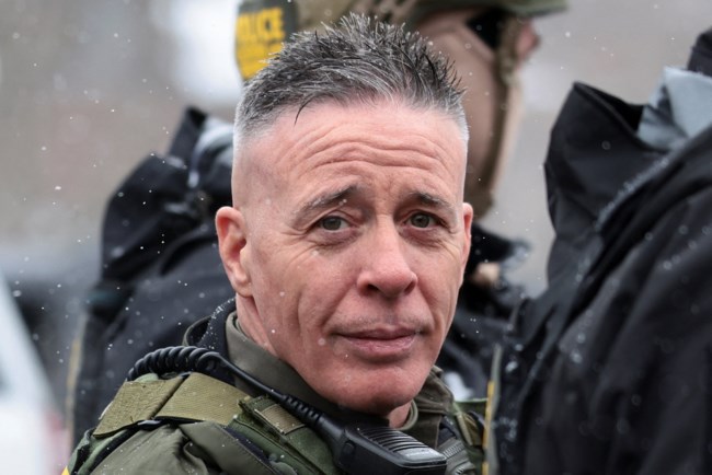 Μινεάπολη: Ο σκληρός αρχηγός της ICE με το "ναζιστικό" παλτό διχάζει τις ΗΠΑ - Ο εκλεκτός του Τραμπ