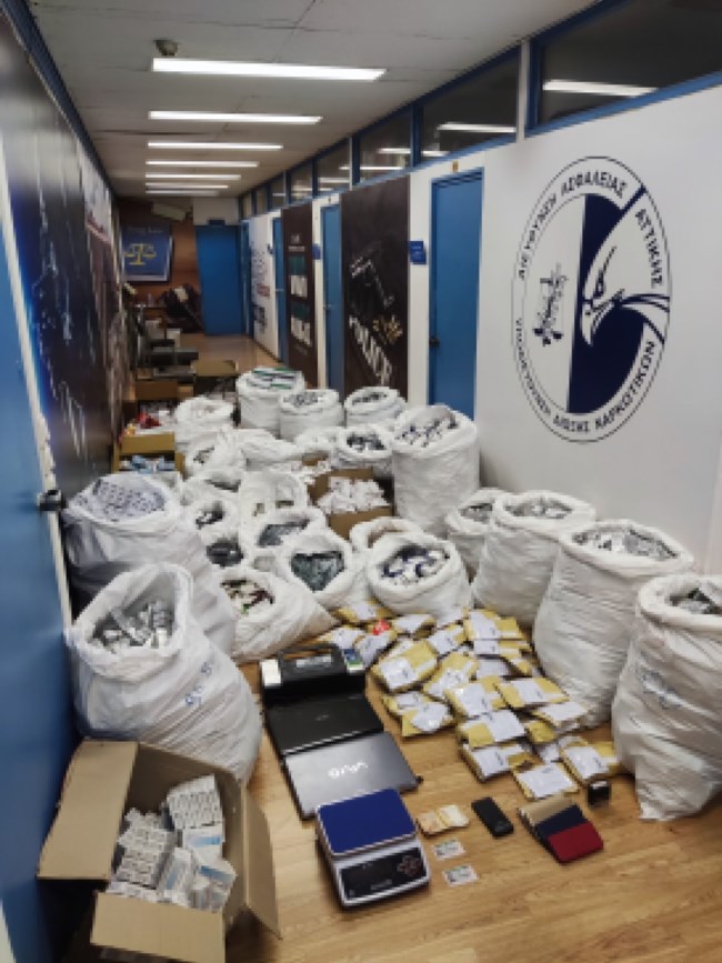 Εξαρθρώθηκε διεθνές κύκλωμα με αναβολικά στην Αθήνα - Πώς δρούσαν [εικόνες - βίντεο]
