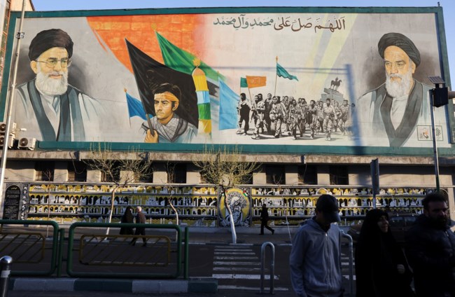 Χαμενεΐ: Η CIA παρακολουθούσε κάθε βήμα του επί μήνες – Η μοιραία σύσκεψη στο παλάτι και η φονική επίθεση