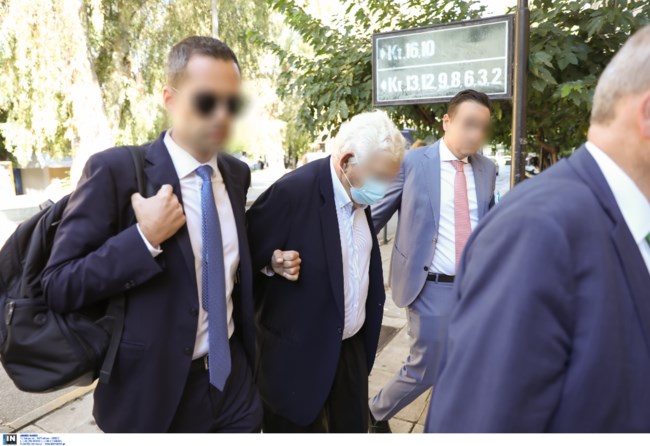 κουτσολιουτσος Folli Follie