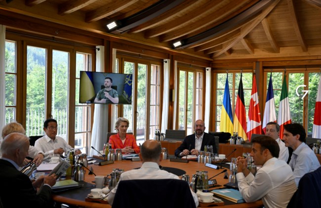G7