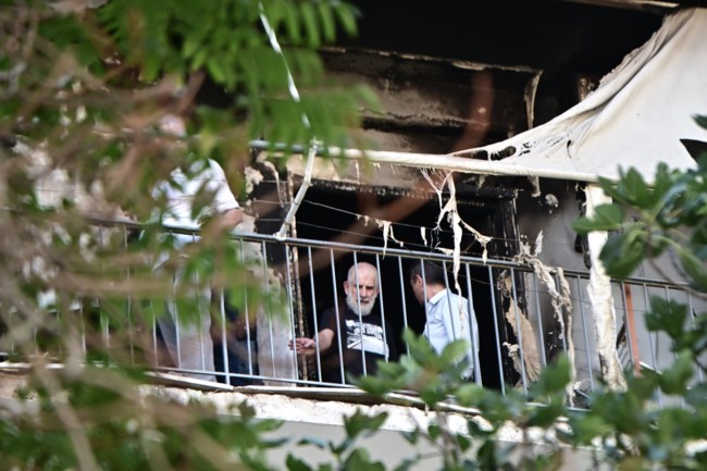 ΦΙΛΙΠΠΙΔΗΣ ΑΥΤΟΨΙΑ ΣΠΙΤΙ ΦΩΤΙΑ
