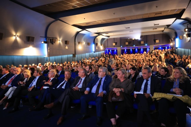 ΔΗΜΗΤΡΗΣ ΑΝΑΣΤΑΣΟΠΟΥΛΟΣ