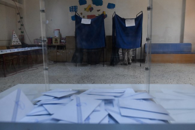 Εκλογές τον Οκτώβριο: Πώς και γιατί επανέρχεται το σενάριο - Τα επιχειρήματα υπέρ