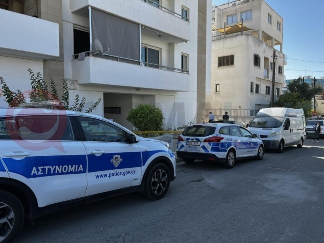 Κύπρος: Αρνείται ότι σκότωσε τον 40χρονο Έλληνα ο συγκάτοικός του - Οι γείτονες άκουσαν φωνές πριν την μοιραία πτώση