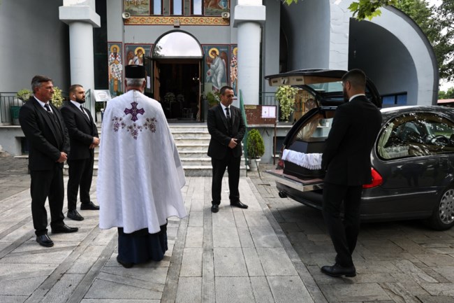 κηδεια 52χρονη λαρισα