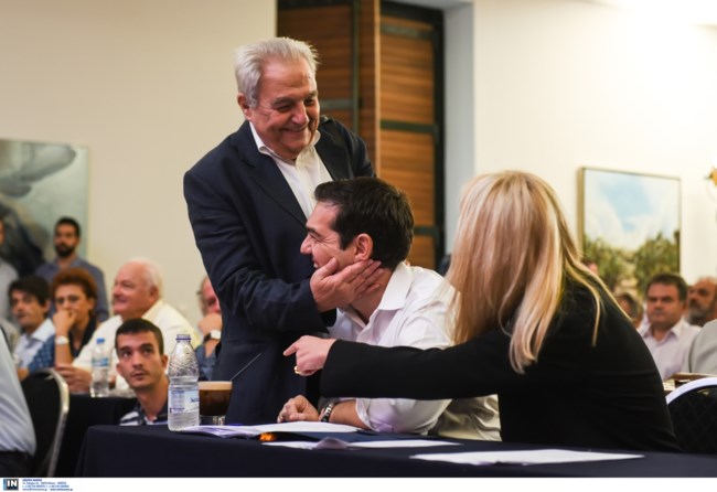 ΤΣΙΠΡΑΣ ΦΛΑΜΠΟΥΡΑΡΗΣ